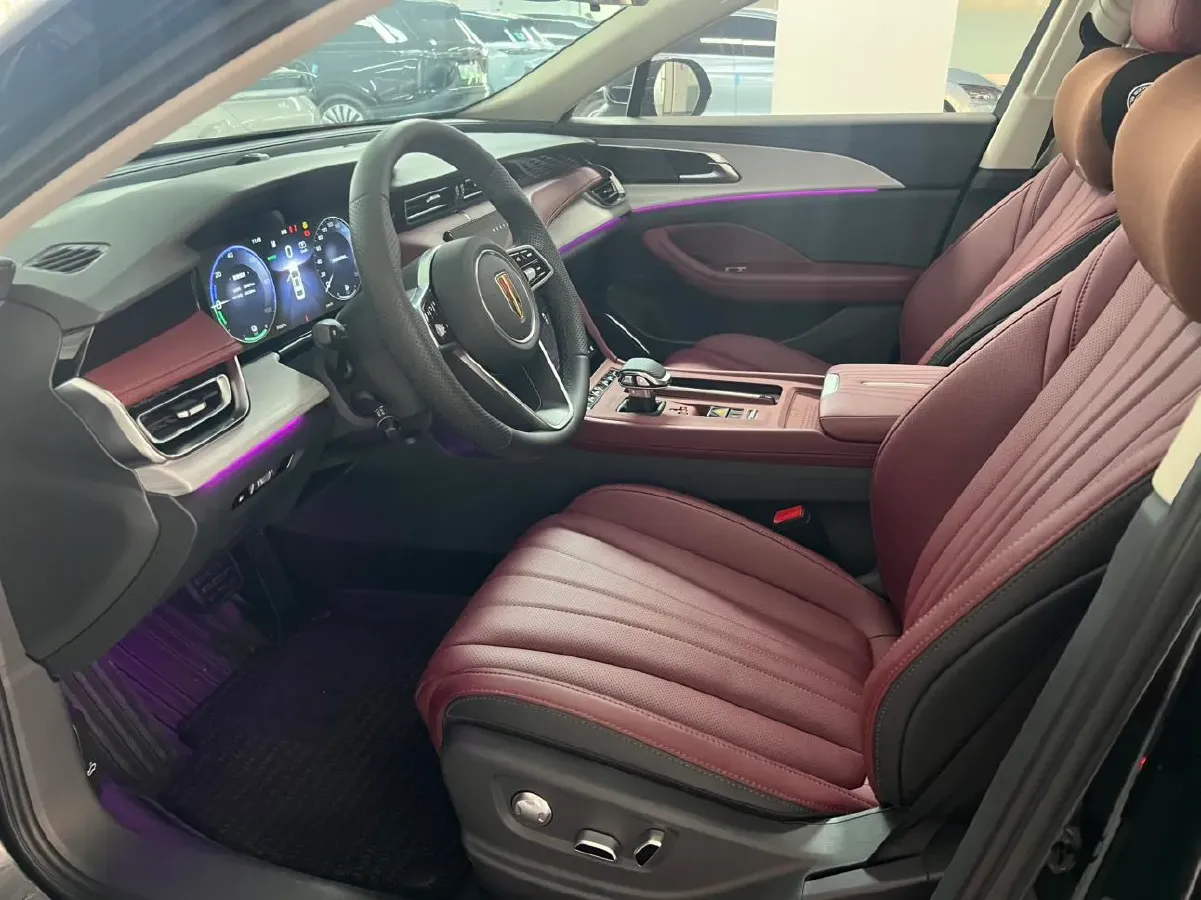 2025 HongQi H5 1.5T 150HP L4 1DHT PHEV,autocango,china used car exporter,china ev exporter,chinese used car exporter,chinese used ev exporter