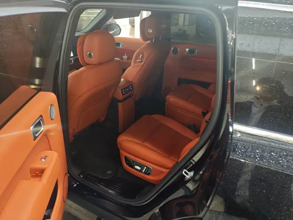 2024 Li L9 Range Extended 154HP REEV 52.3KWH,autocango,china used car exporter,china ev exporter,chinese used car exporter,chinese used ev exporter