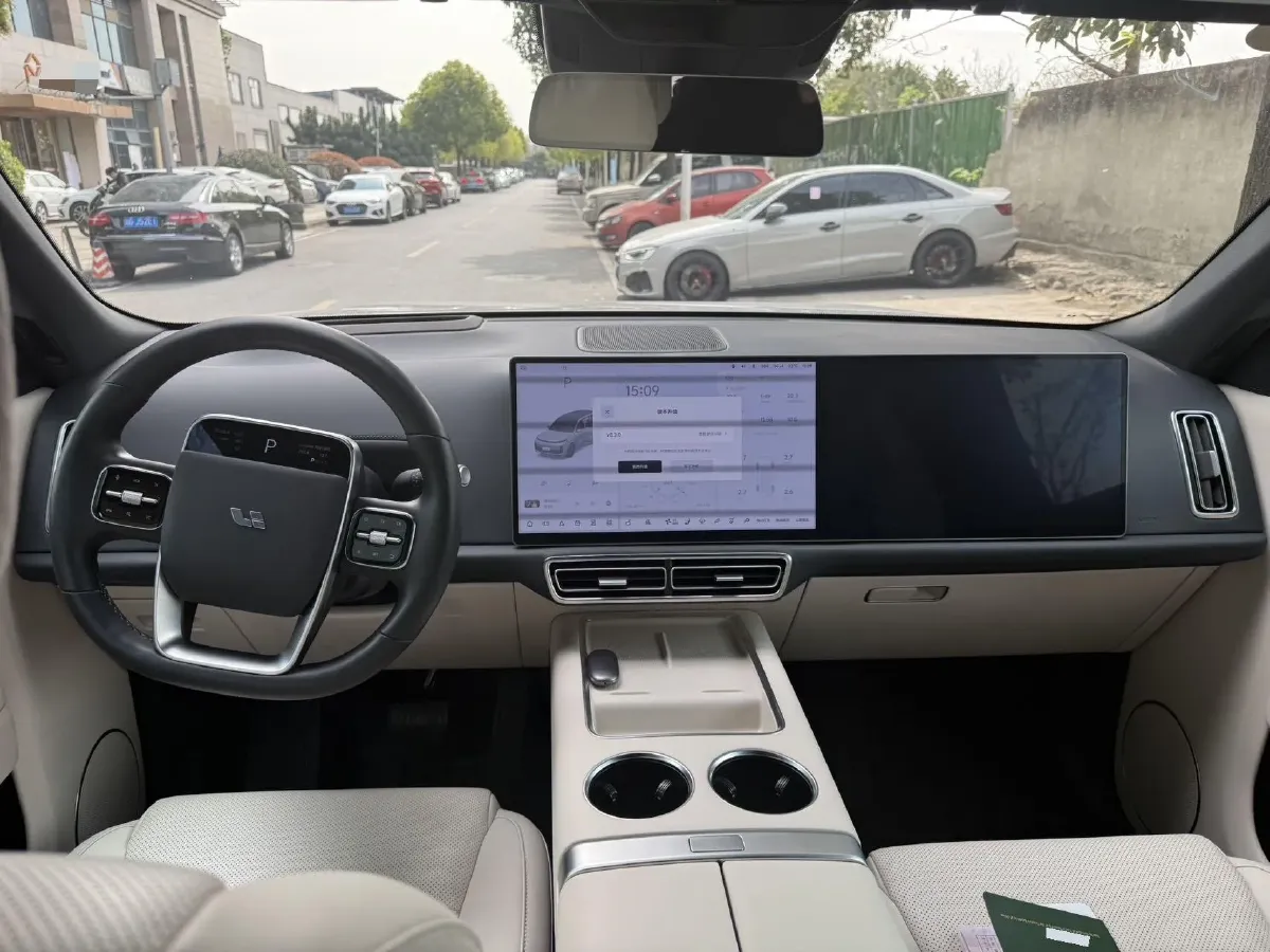 2022 Li L9 Range Extended 154HP REEV 42.6KWH,autocango,china used car exporter,china ev exporter,chinese used car exporter,chinese used ev exporter