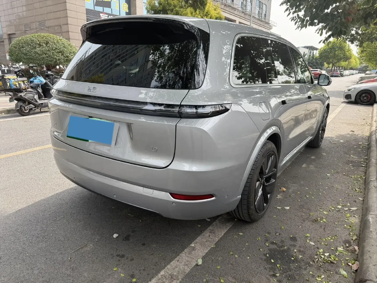 2022 Li L9 Range Extended 154HP REEV 42.6KWH,autocango,china used car exporter,china ev exporter,chinese used car exporter,chinese used ev exporter