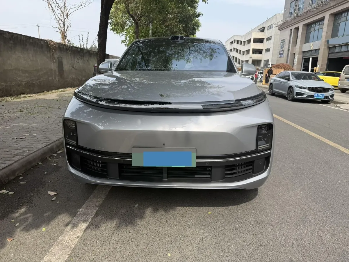 2022 Li L9 Range Extended 154HP REEV 42.6KWH,autocango,china used car exporter,china ev exporter,chinese used car exporter,chinese used ev exporter