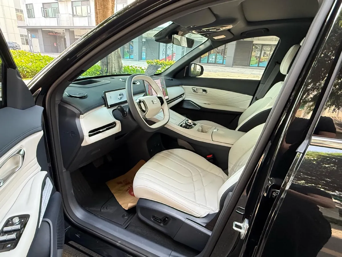 2025 BYD Sea Lion 05 DM-i 1.5L 101HP L4 E-CVT PHEV 18.3KWH,autocango,china used car exporter,china ev exporter,chinese used car exporter,chinese used ev exporter