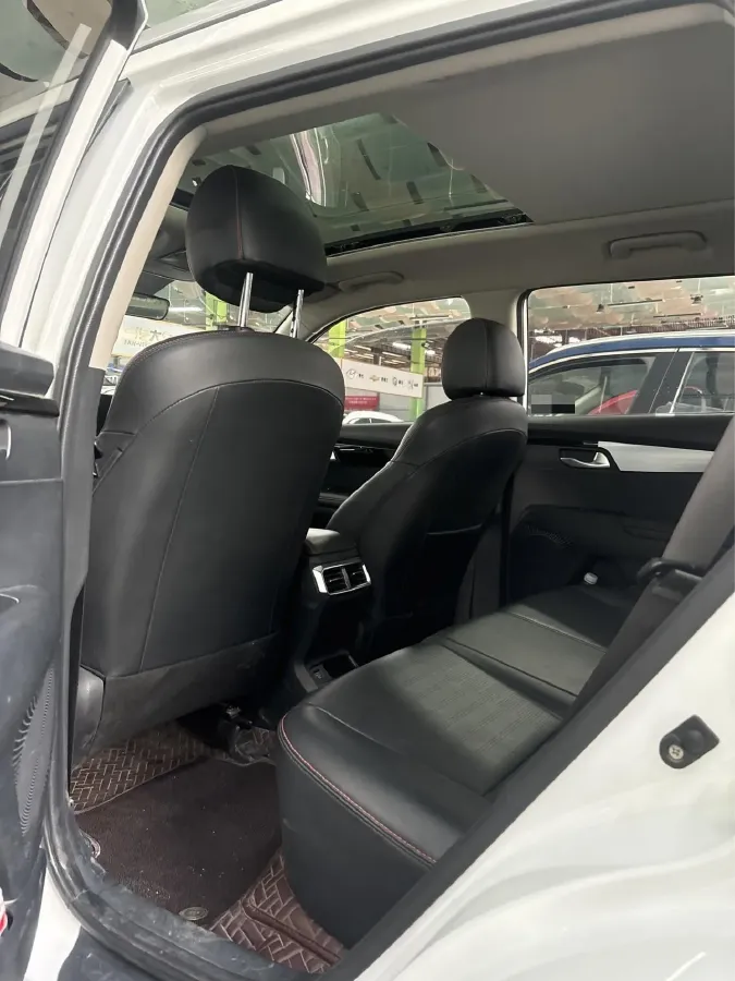 2021 Kia Sportage R 2.0L 161HP L4 6AT,autocango,china used car exporter,china ev exporter,chinese used car exporter,chinese used ev exporter