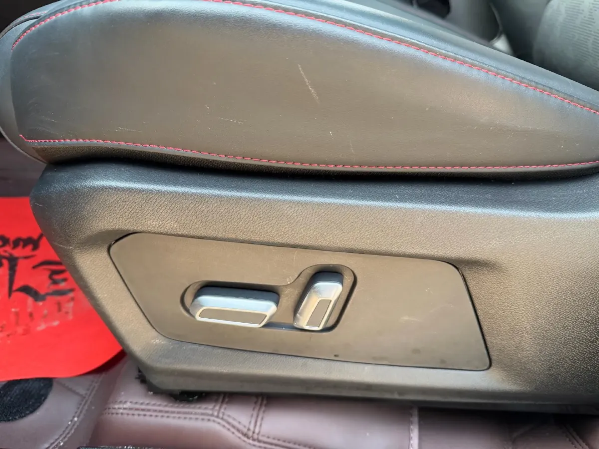 2025 Jetour DASHING 1.5T 184HP L4 7DCT,autocango,china used car exporter,china ev exporter,chinese used car exporter,chinese used ev exporter