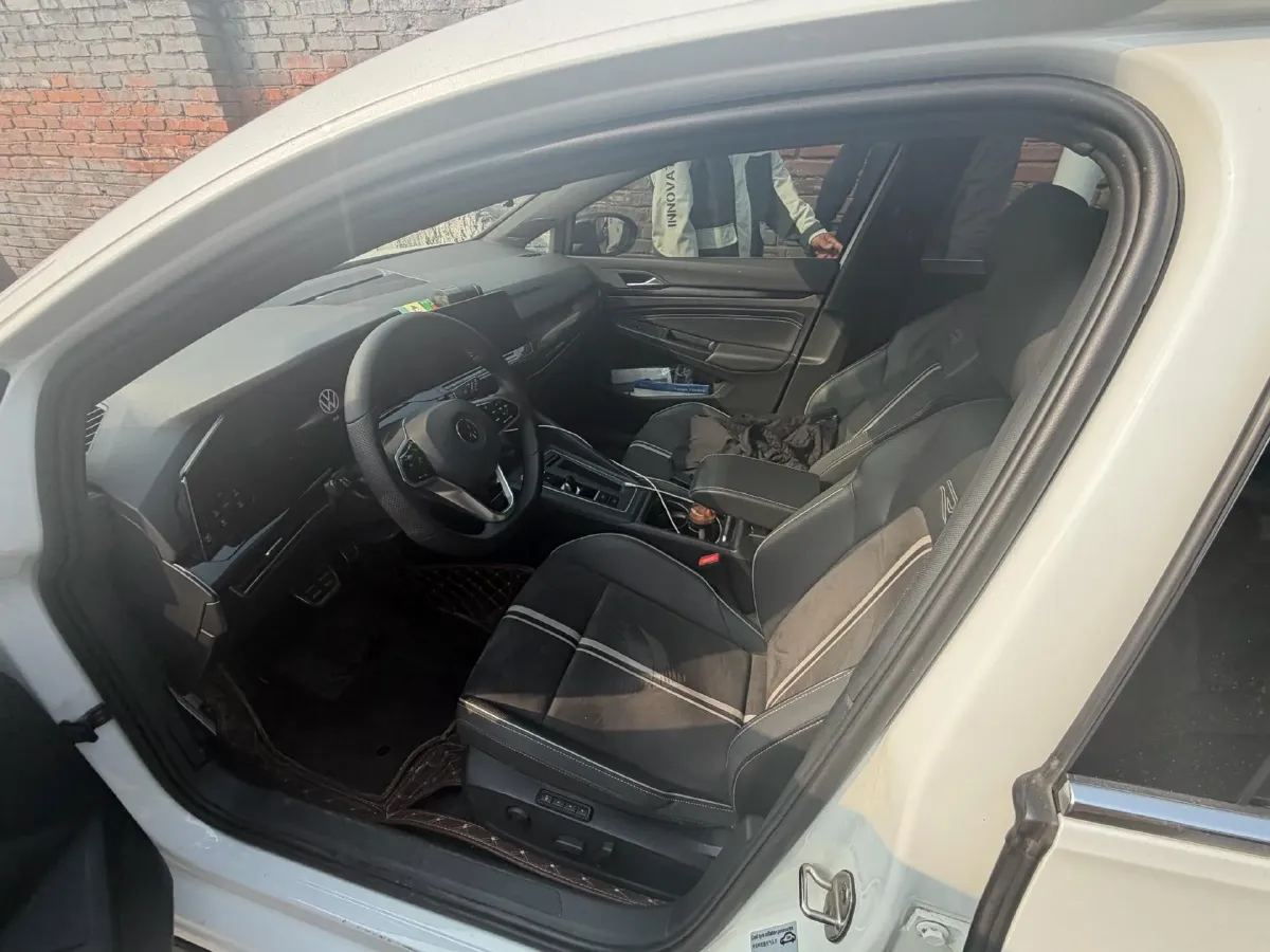 2023 Volkswagen Golf 1.4T 150HP L4 7DCT,autocango,china used car exporter,china ev exporter,chinese used car exporter,chinese used ev exporter