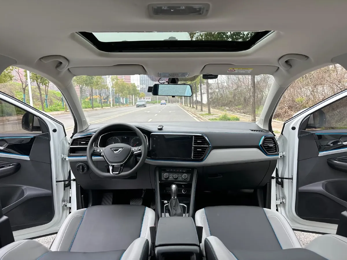 2022 Jetta VS5 1.4T 150HP L4 6AT,autocango,china used car exporter,china ev exporter,chinese used car exporter,chinese used ev exporter