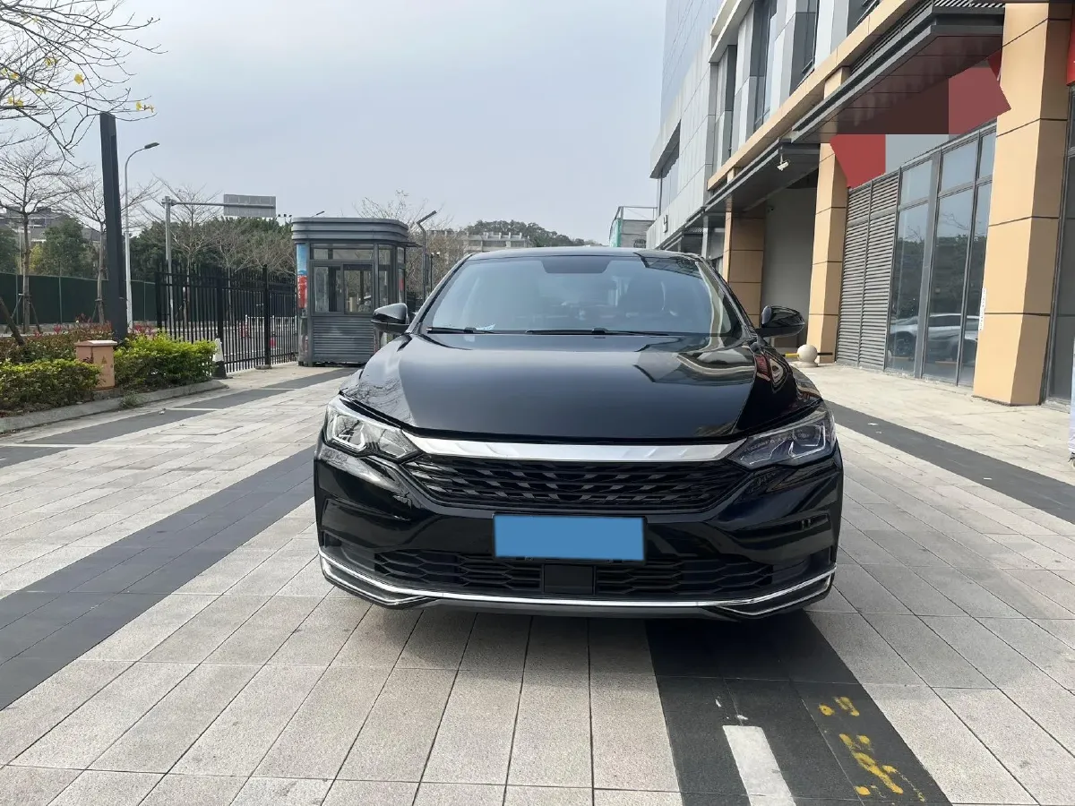 2021 DongFeng Aeolus YiXuan MAX 1.5T 190HP L4 7DCT,autocango,china used car exporter,china ev exporter,chinese used car exporter,chinese used ev exporter