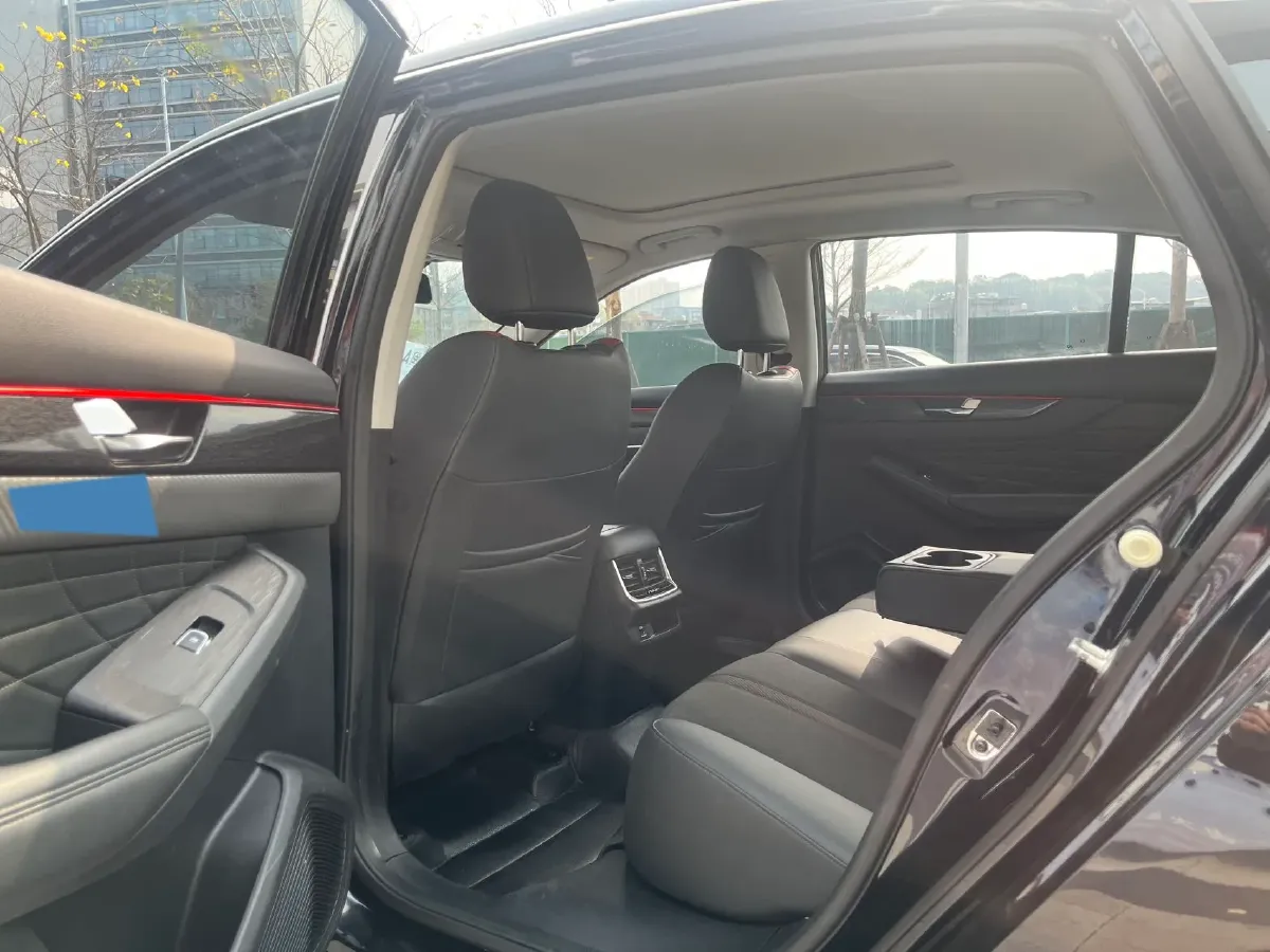 2021 DongFeng Aeolus YiXuan MAX 1.5T 190HP L4 7DCT,autocango,china used car exporter,china ev exporter,chinese used car exporter,chinese used ev exporter
