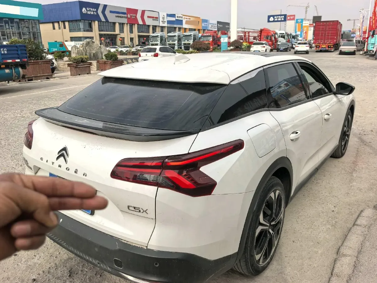 2021 Citroen C5 X 1.6T 175HP L4 8AT,autocango,china used car exporter,china ev exporter,chinese used car exporter,chinese used ev exporter