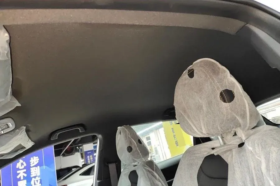 2025 Geely Coolray 1.5T 181HP L4 7DCT,autocango,china used car exporter,china ev exporter,chinese used car exporter,chinese used ev exporter