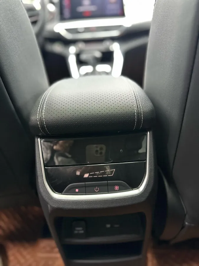 2021 MAXUS G50 1.5T 169HP L4 7DCT,autocango,china used car exporter,china ev exporter,chinese used car exporter,chinese used ev exporter