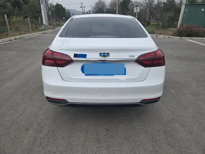 2018 Geely Emgrand 1.5L 109HP L4 5MT,autocango,china used car exporter,china ev exporter,chinese used car exporter,chinese used ev exporter