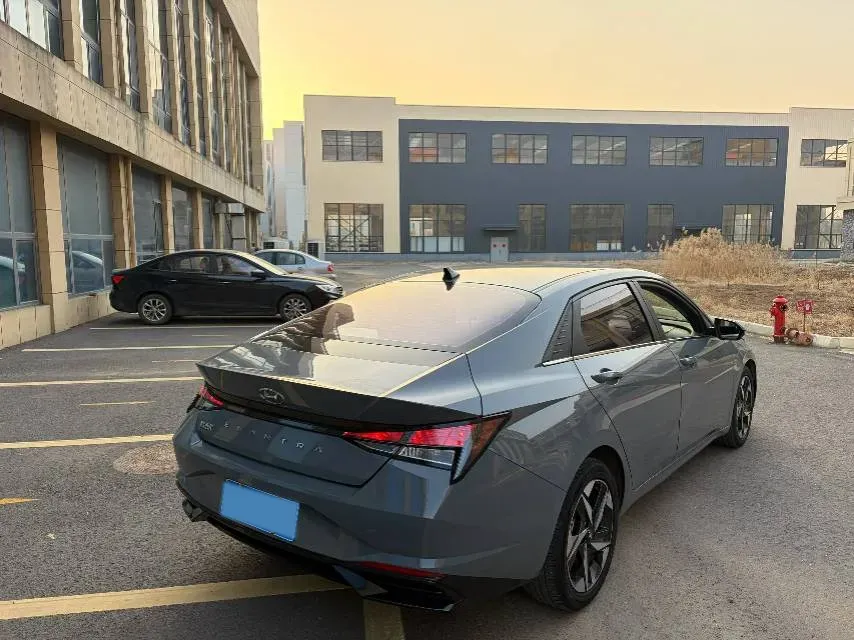 2021 Hyundai Elantra 1.5L 115HP L4 CVT,autocango,china used car exporter,china ev exporter,chinese used car exporter,chinese used ev exporter