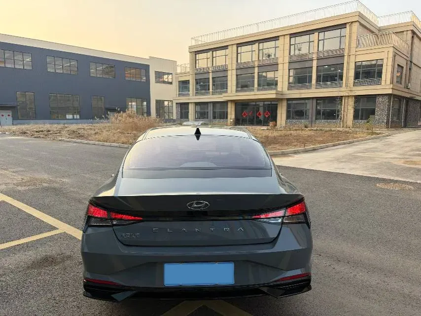 2021 Hyundai Elantra 1.5L 115HP L4 CVT,autocango,china used car exporter,china ev exporter,chinese used car exporter,chinese used ev exporter