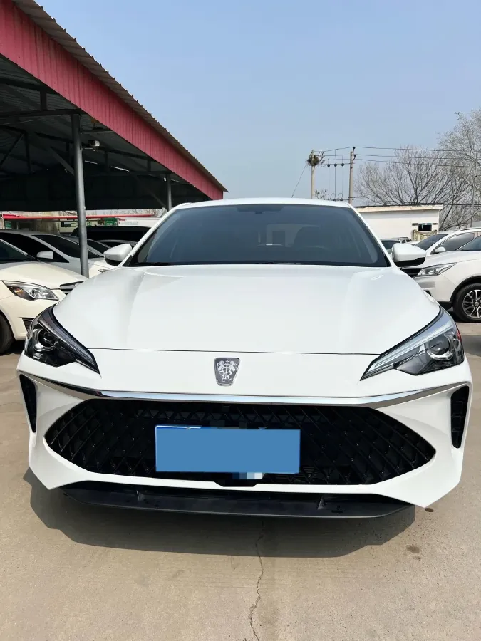 2023 Roewe i5 1.5L 129HP L4 CVT,autocango,china used car exporter,china ev exporter,chinese used car exporter,chinese used ev exporter