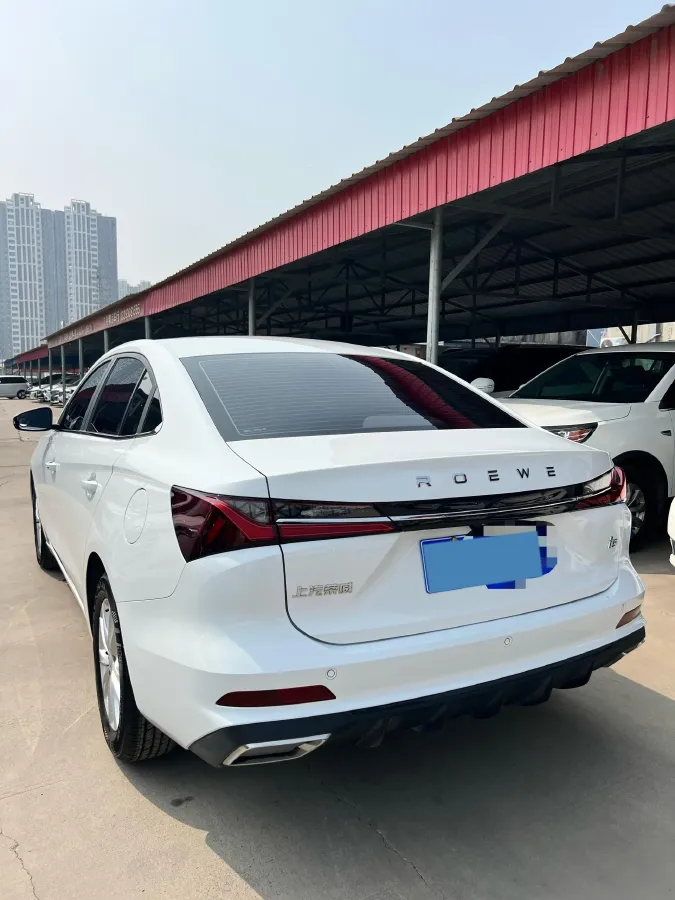 2023 Roewe i5 1.5L 129HP L4 CVT,autocango,china used car exporter,china ev exporter,chinese used car exporter,chinese used ev exporter