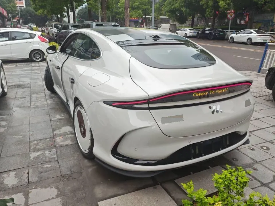 2024 IM L6 BEV 100KWH,autocango,china used car exporter,china ev exporter,chinese used car exporter,chinese used ev exporter