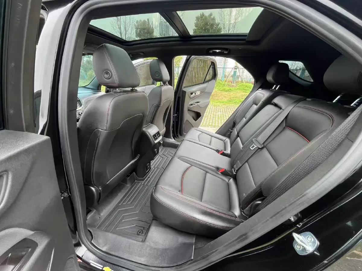 2021 Chevrolet Equinox 2.0T 237HP L4 9AT,autocango,china used car exporter,china ev exporter,chinese used car exporter,chinese used ev exporter