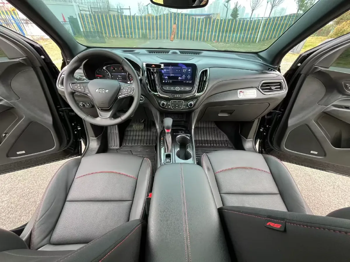 2021 Chevrolet Equinox 2.0T 237HP L4 9AT,autocango,china used car exporter,china ev exporter,chinese used car exporter,chinese used ev exporter