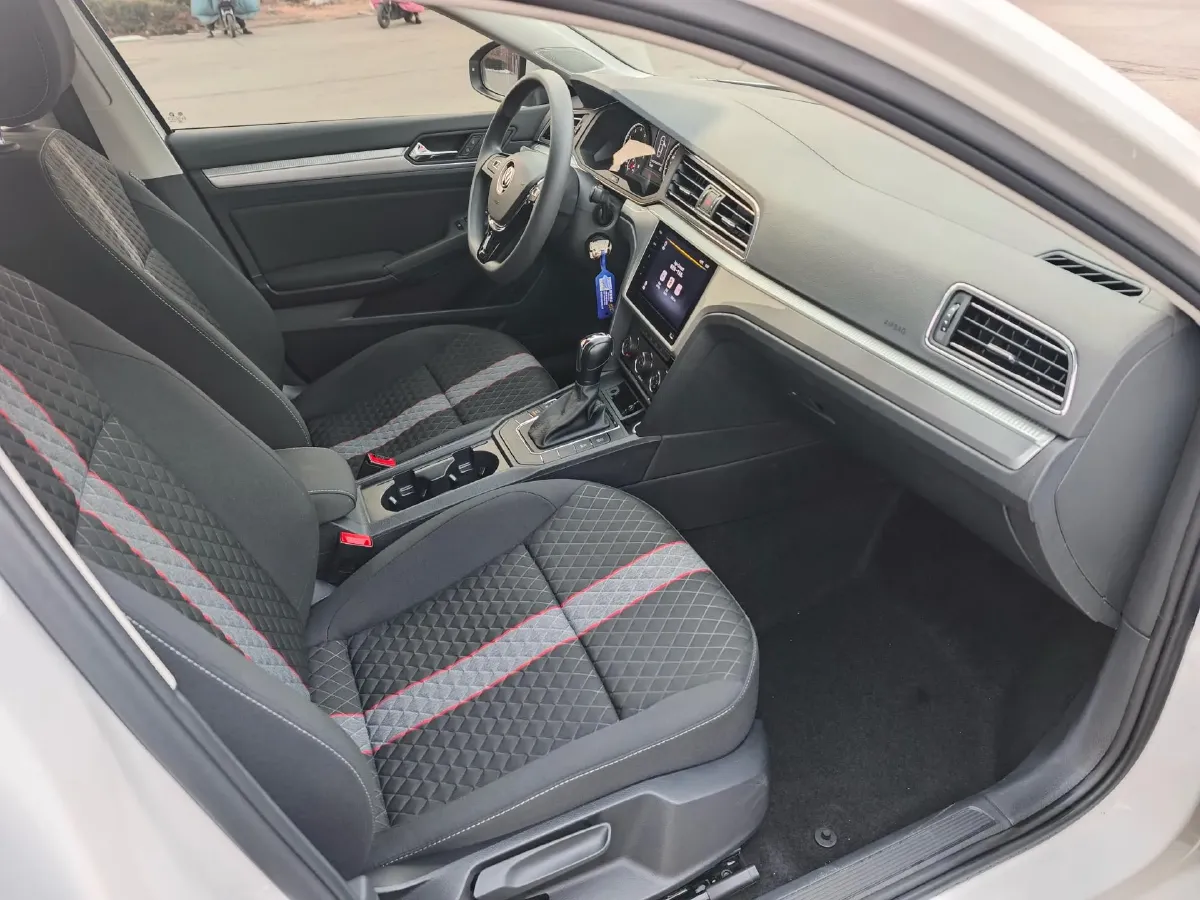 2021 DongFeng Forthing S50EV BEV 57.2KWH,autocango,china used car exporter,china ev exporter,chinese used car exporter,chinese used ev exporter