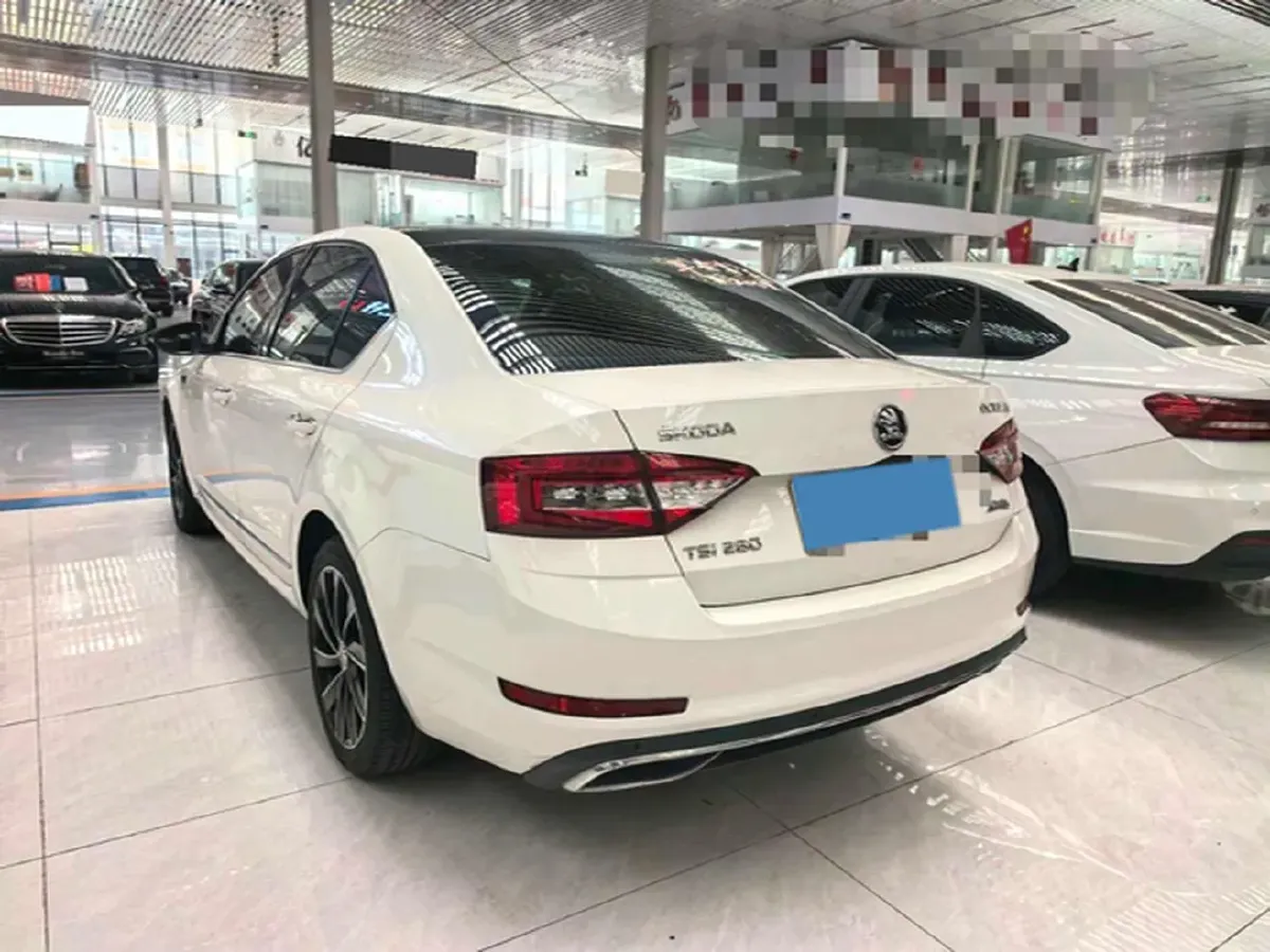 2018 Skoda Octavia 1.4T 150HP L4 7DCT,autocango,china used car exporter,china ev exporter,chinese used car exporter,chinese used ev exporter