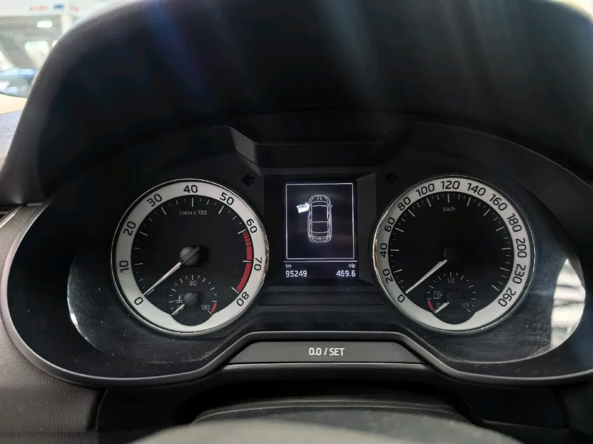 2018 Skoda Octavia 1.4T 150HP L4 7DCT,autocango,china used car exporter,china ev exporter,chinese used car exporter,chinese used ev exporter