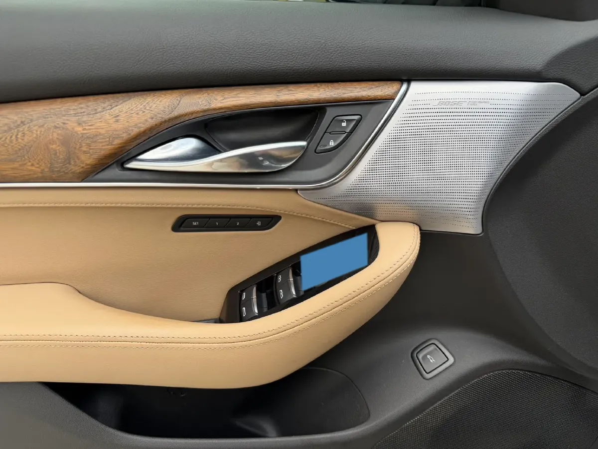 2021 Cadillac CT5 2.0T 237HP L4 10AT,autocango,china used car exporter,china ev exporter,chinese used car exporter,chinese used ev exporter