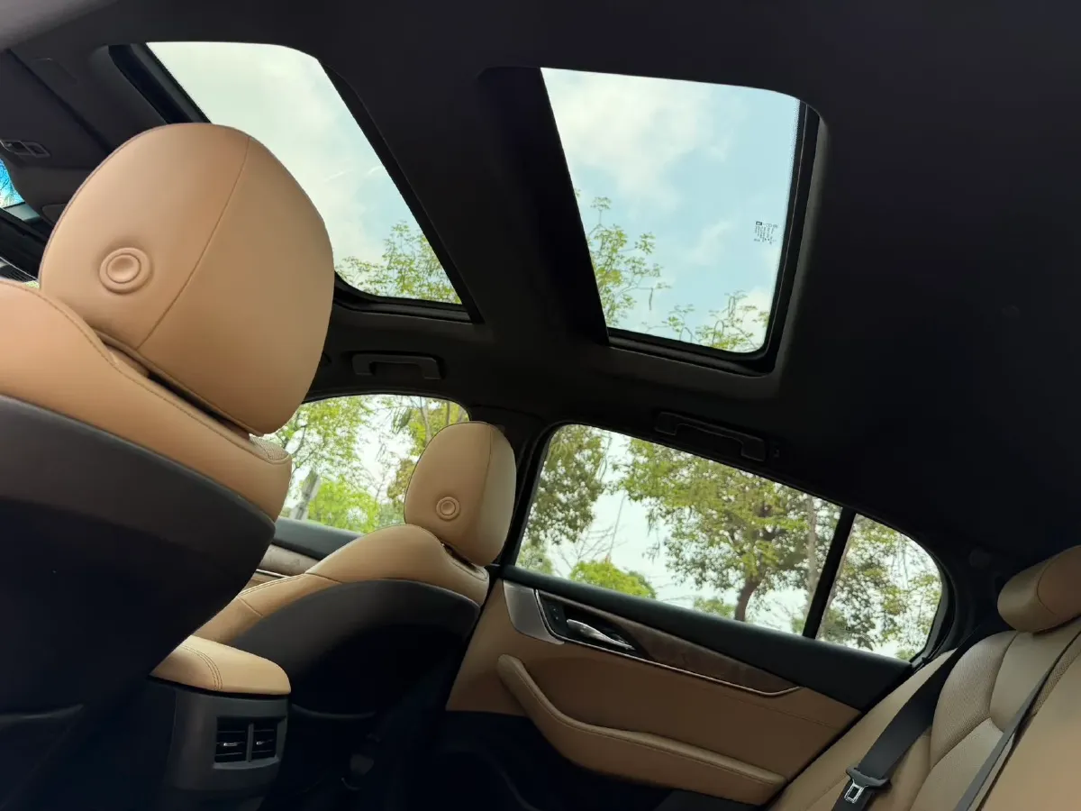 2021 Cadillac CT5 2.0T 237HP L4 10AT,autocango,china used car exporter,china ev exporter,chinese used car exporter,chinese used ev exporter