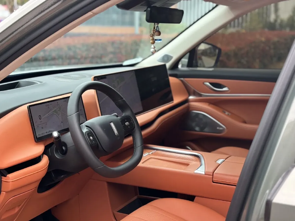 2025 WEY BlueMountain 1.5T 170HP L4 4DHT PHEV 44.5KWH,autocango,china used car exporter,china ev exporter,chinese used car exporter,chinese used ev exporter