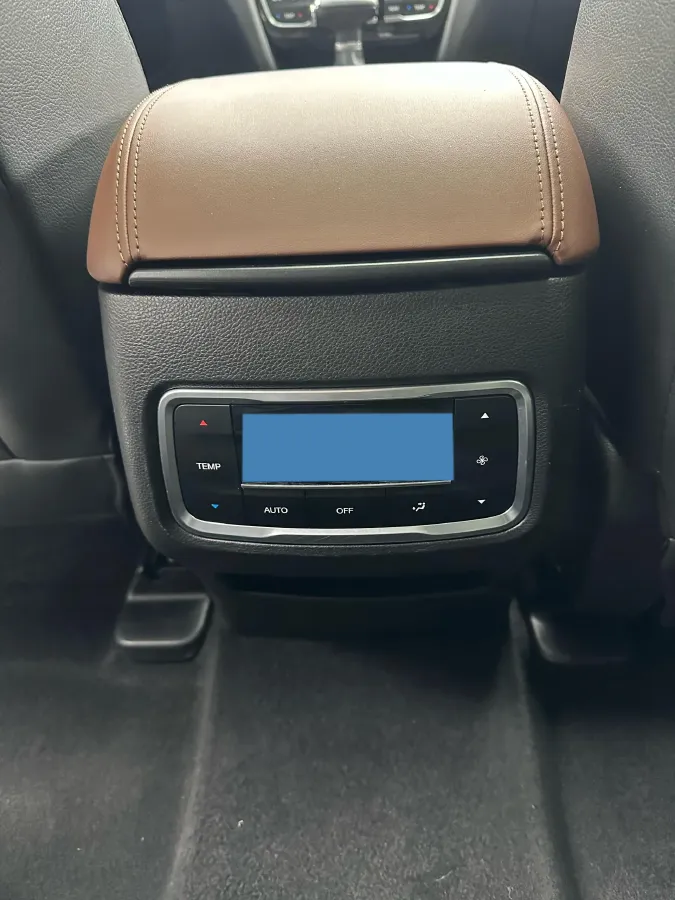 2017 GAC Trumpchi GS8 2.0T 201HP L4 6AT,autocango,china used car exporter,china ev exporter,chinese used car exporter,chinese used ev exporter