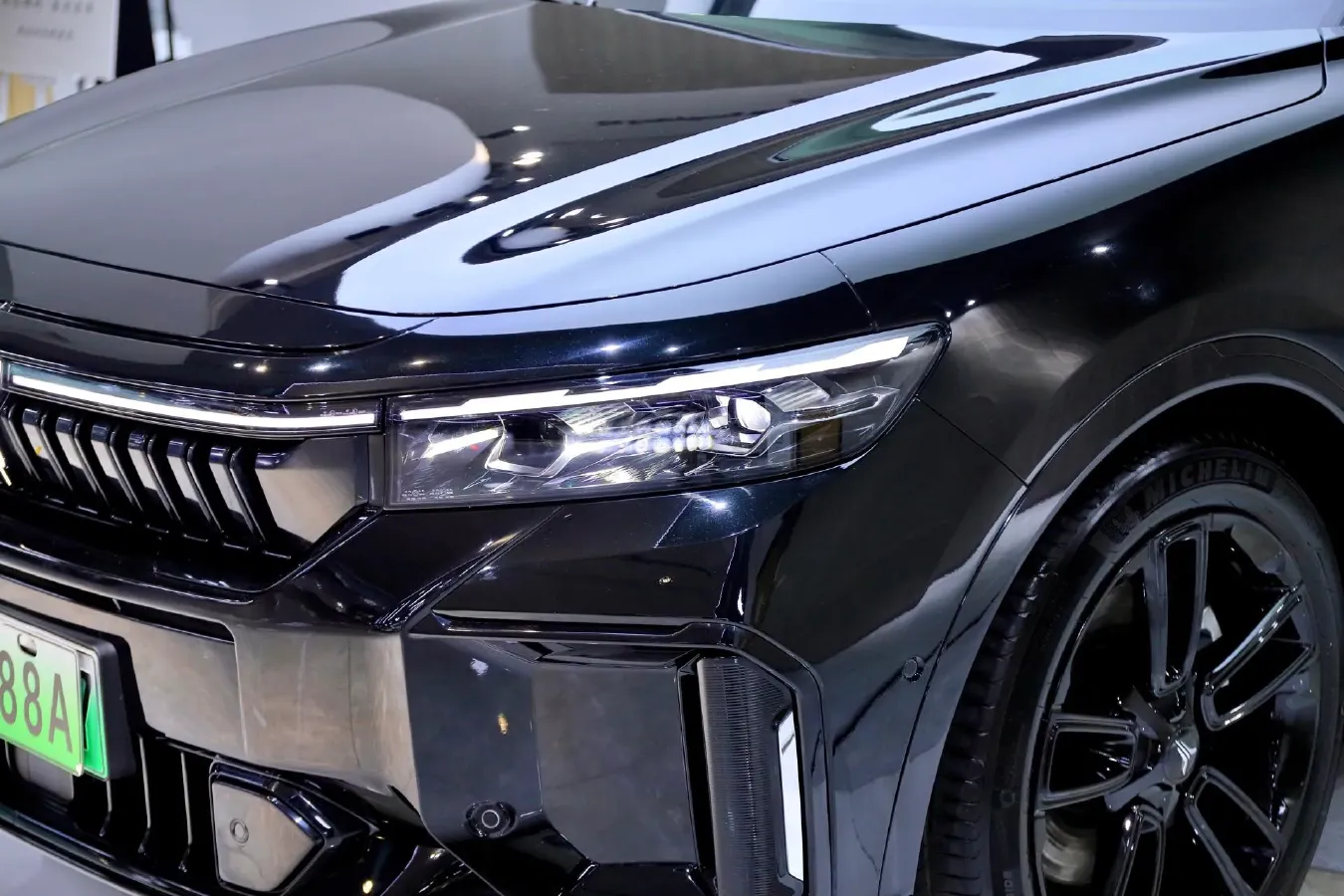 2024 Voyah FREE 1.5T 150HP L4 REEV 39.2KWH,autocango,china used car exporter,china ev exporter,chinese used car exporter,chinese used ev exporter