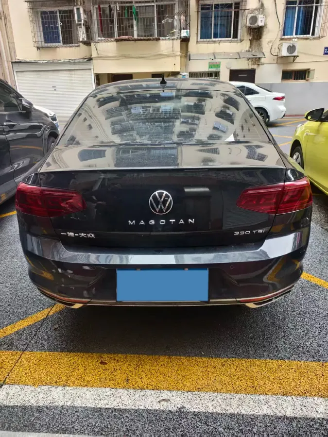 2023 Volkswagen Magotan 2.0T 186HP L4 7DCT,autocango,china used car exporter,china ev exporter,chinese used car exporter,chinese used ev exporter