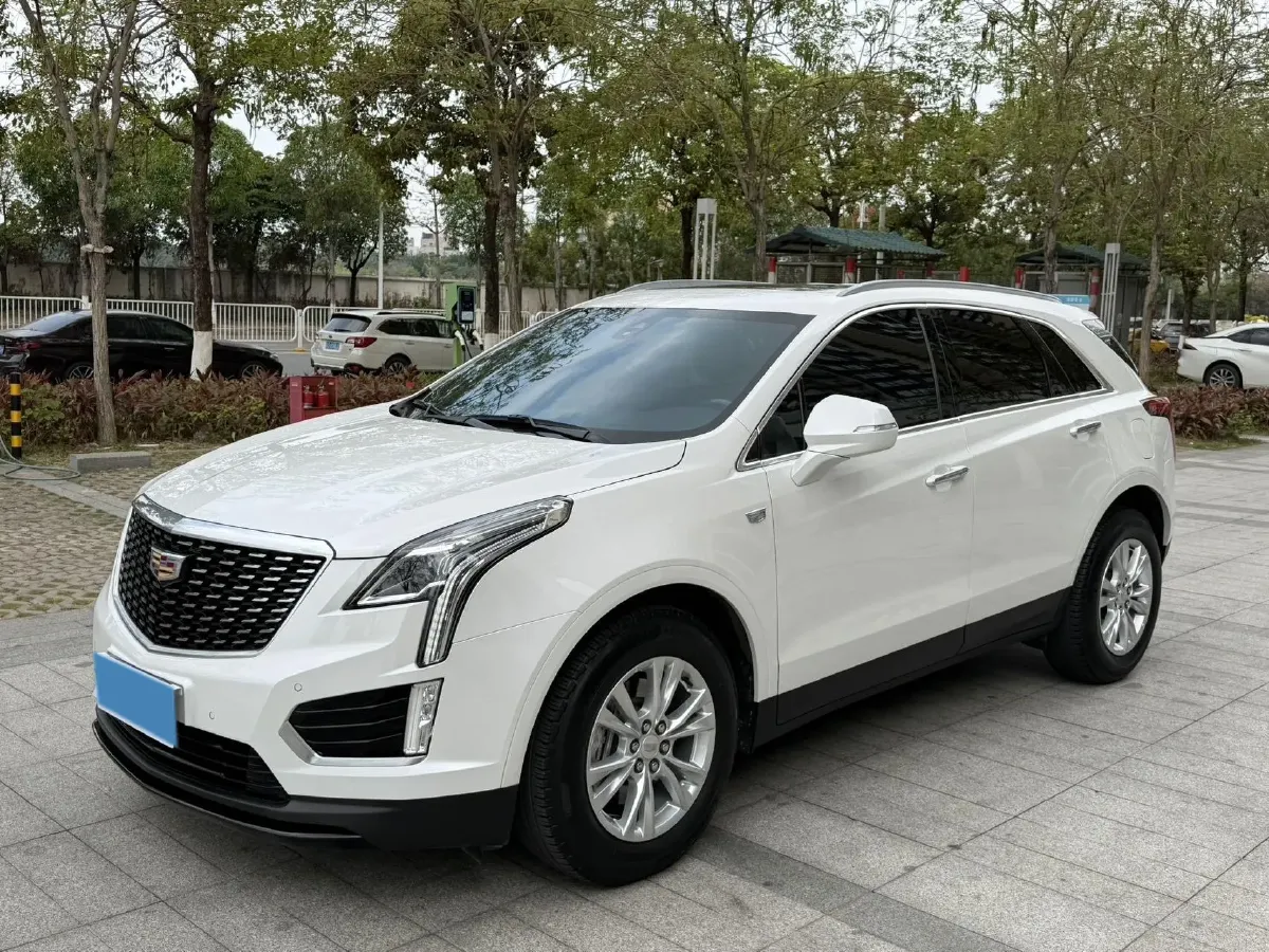2020 Cadillac XT5 2.0T 241HP L4 9AT,autocango,china used car exporter,china ev exporter,chinese used car exporter,chinese used ev exporter