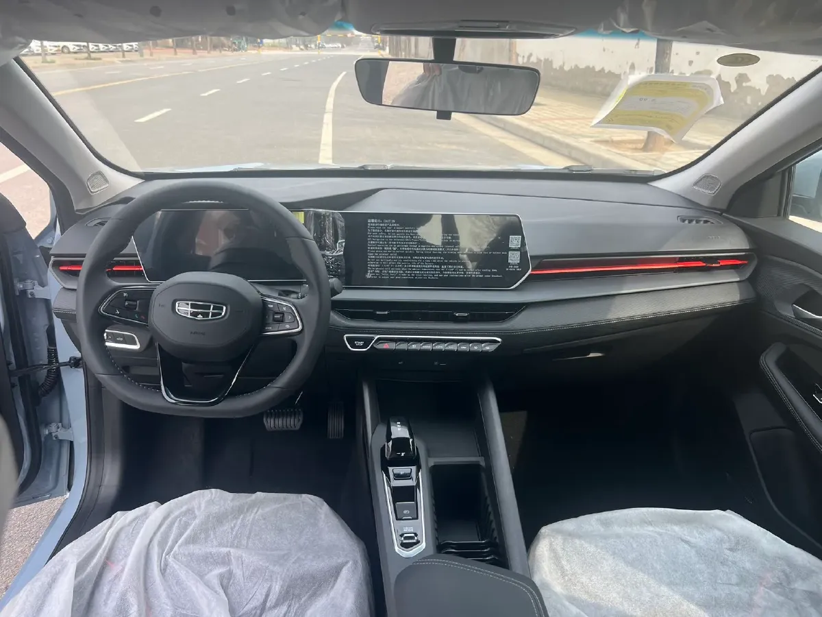 2024 Geely Binray 1.5T 181HP L4 7DCT,autocango,china used car exporter,china ev exporter,chinese used car exporter,chinese used ev exporter