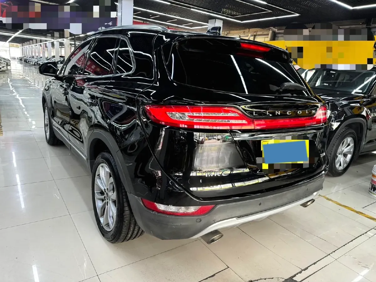 2019 Lincoln MKC 2.0T 203HP L4 6AT,autocango,china used car exporter,china ev exporter,chinese used car exporter,chinese used ev exporter