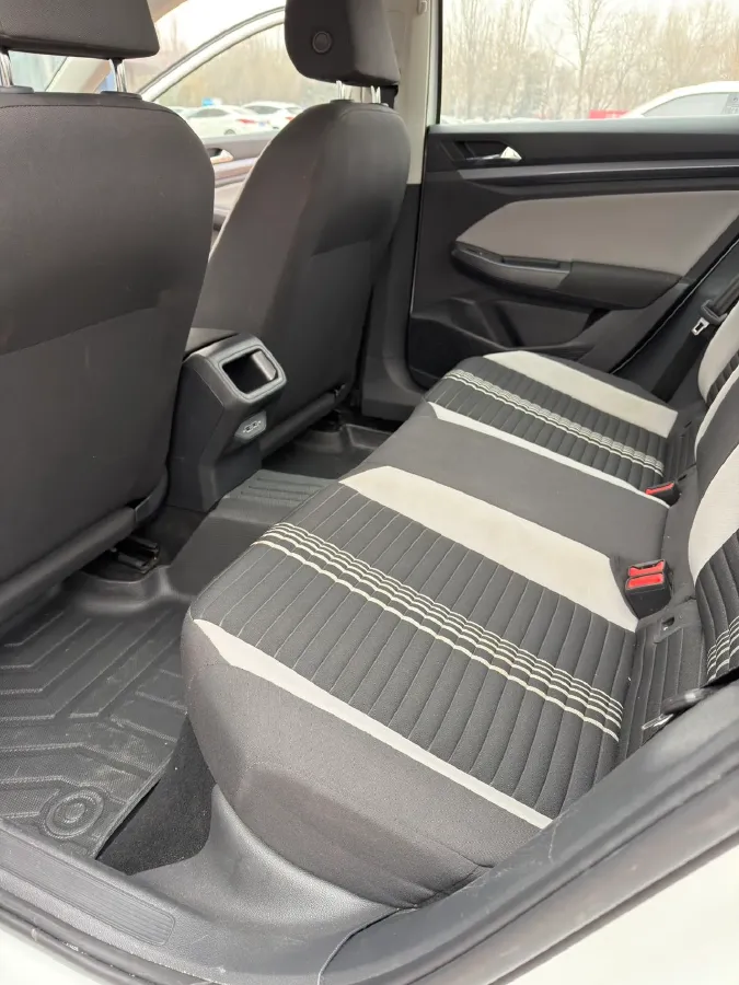 2023 Volkswagen Bora 1.2T 116HP L4 7DCT,autocango,china used car exporter,china ev exporter,chinese used car exporter,chinese used ev exporter