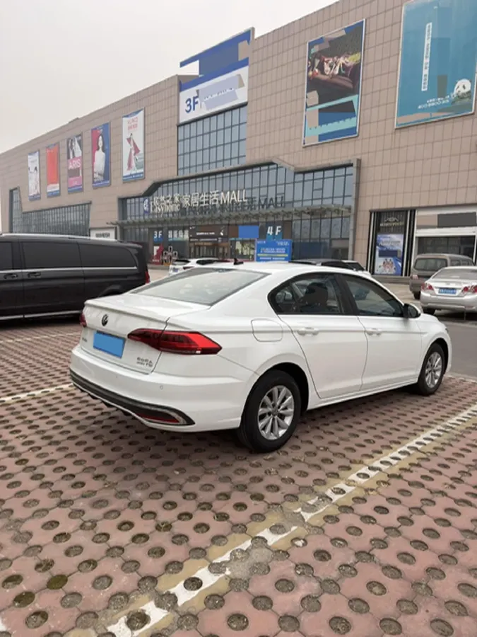 2023 Volkswagen Bora 1.2T 116HP L4 7DCT,autocango,china used car exporter,china ev exporter,chinese used car exporter,chinese used ev exporter