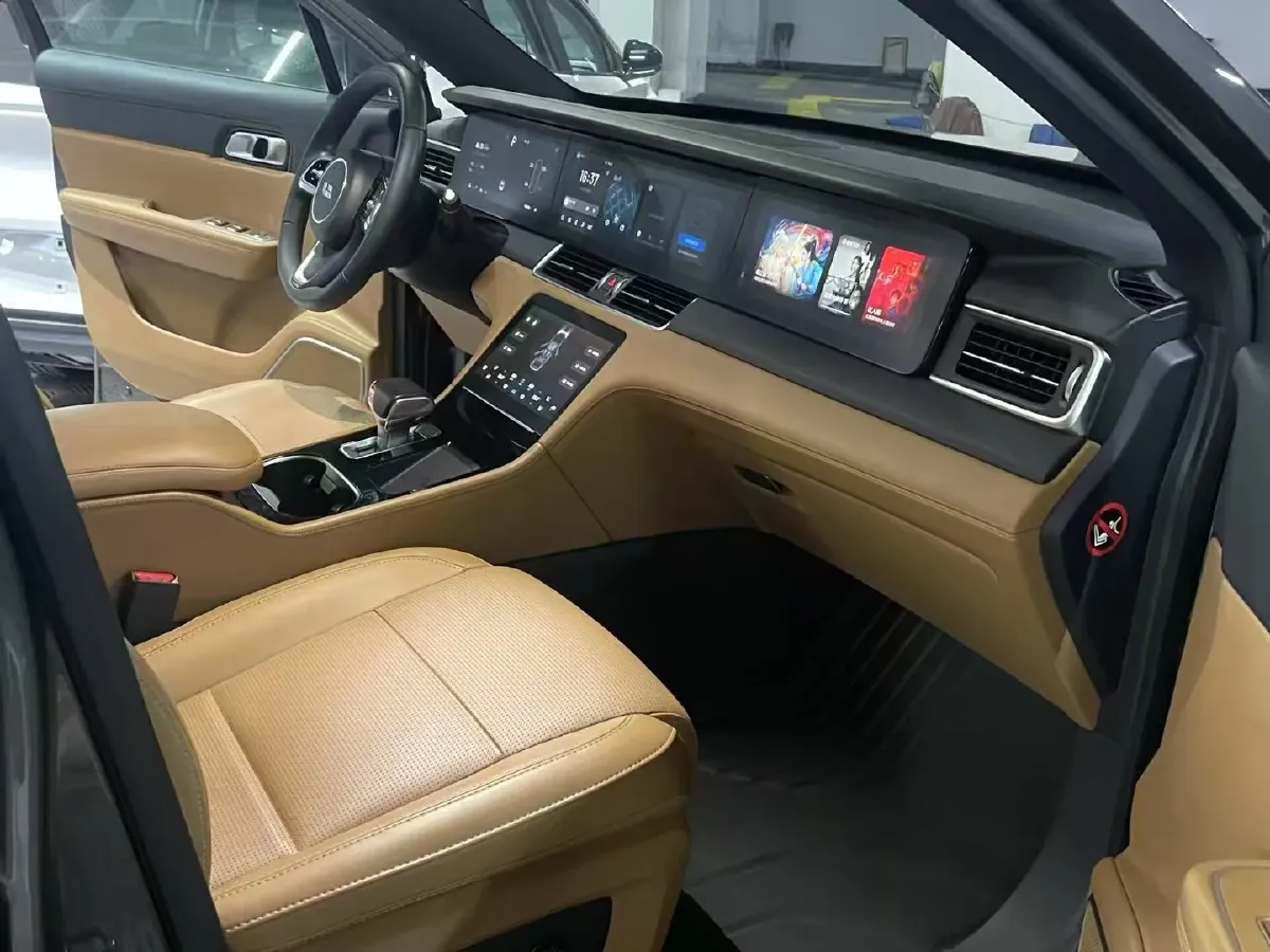 2021 Li ONE Range Extended 131HP REEV 40.5KWH,autocango,china used car exporter,china ev exporter,chinese used car exporter,chinese used ev exporter