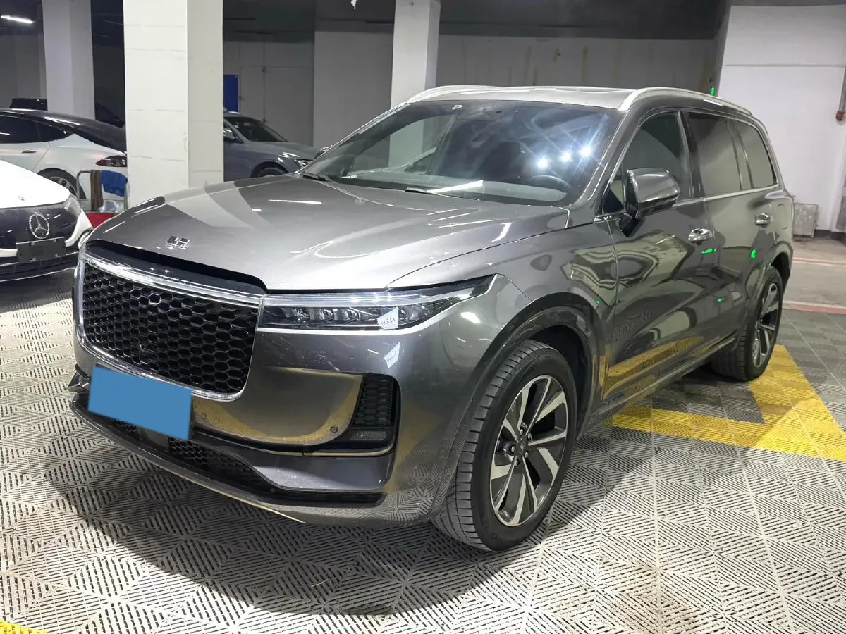 2021 Li ONE Range Extended 131HP REEV 40.5KWH,autocango,china used car exporter,china ev exporter,chinese used car exporter,chinese used ev exporter