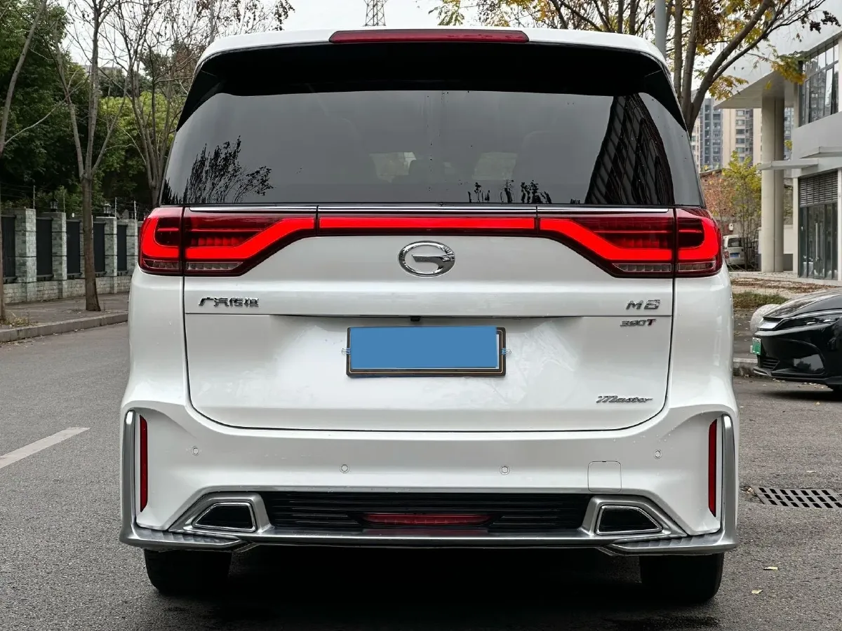 2021 GAC Trumpchi M8 2.0T 252HP L4 8AT,autocango,china used car exporter,china ev exporter,chinese used car exporter,chinese used ev exporter