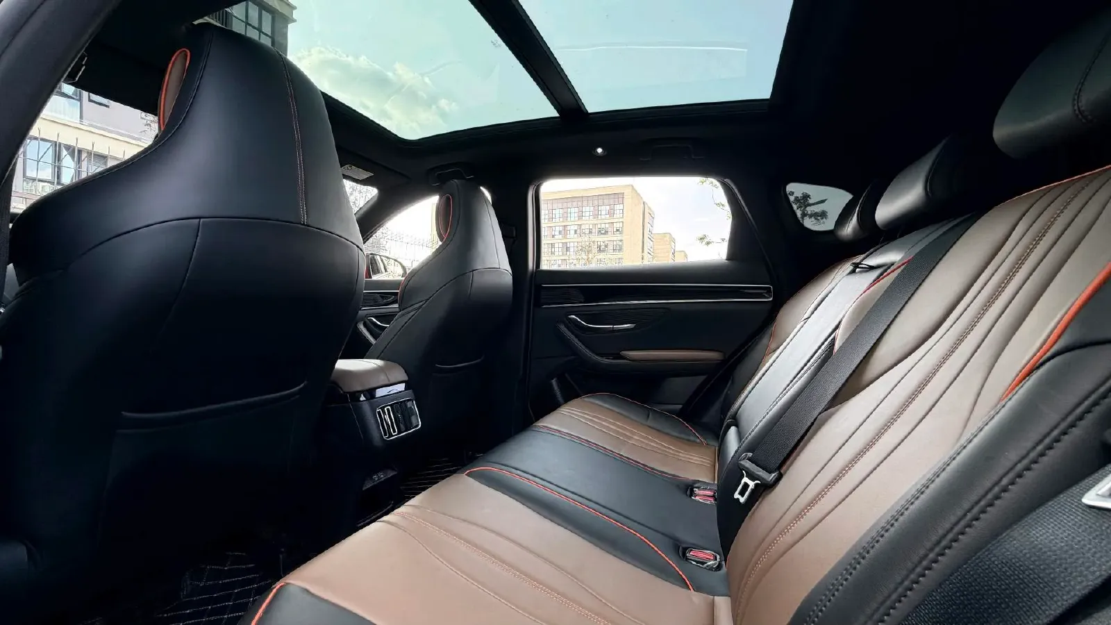 2020 BYD Song Plus 1.5T 185HP L4 7DCT,autocango,china used car exporter,china ev exporter,chinese used car exporter,chinese used ev exporter