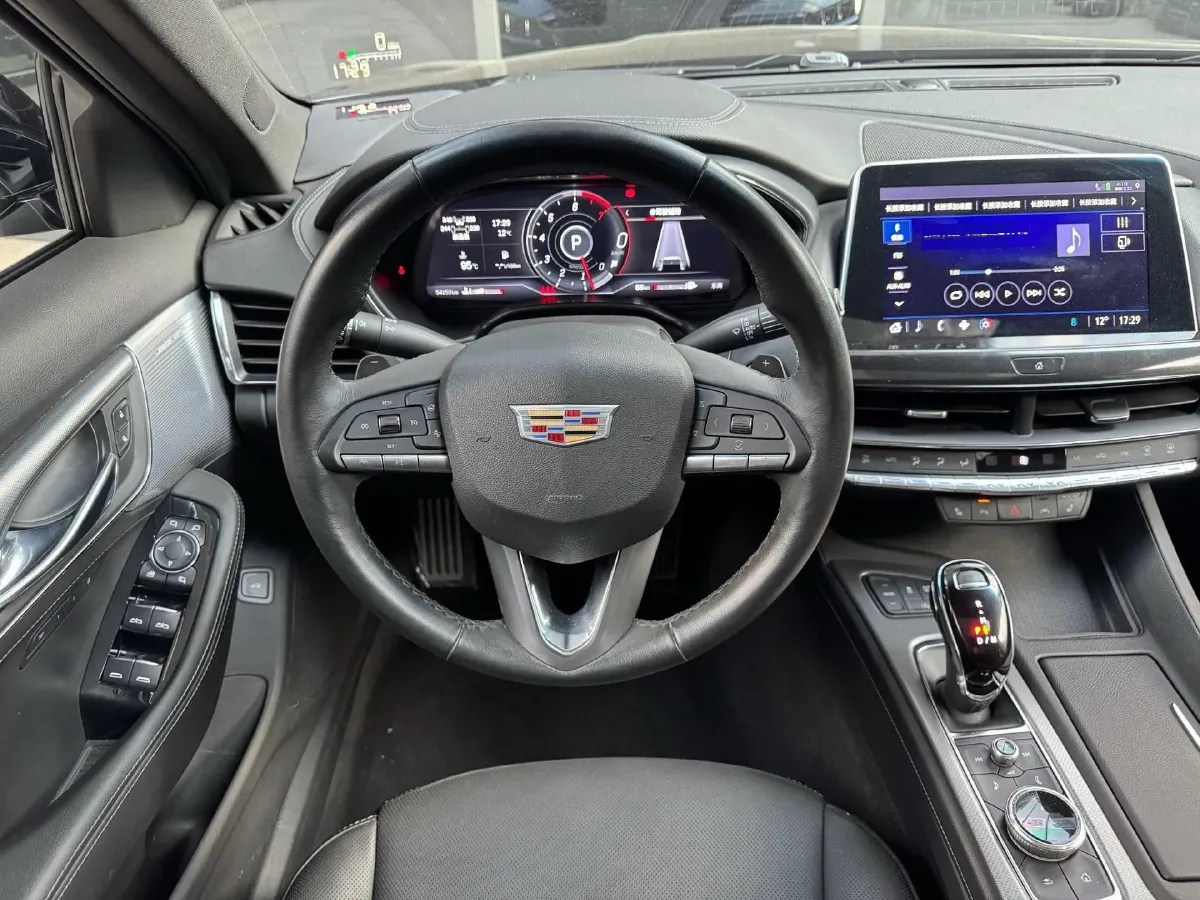2021 Cadillac CT5 2.0T 237HP L4 10AT,autocango,china used car exporter,china ev exporter,chinese used car exporter,chinese used ev exporter