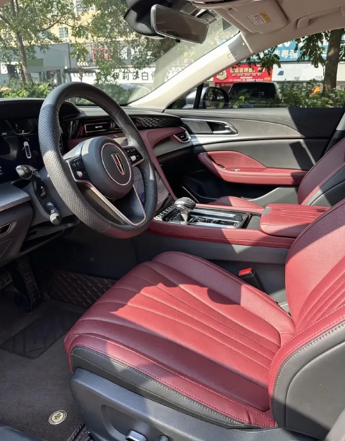 2023 HongQi H5 2.0T 224HP L4 8AT,autocango,china used car exporter,china ev exporter,chinese used car exporter,chinese used ev exporter