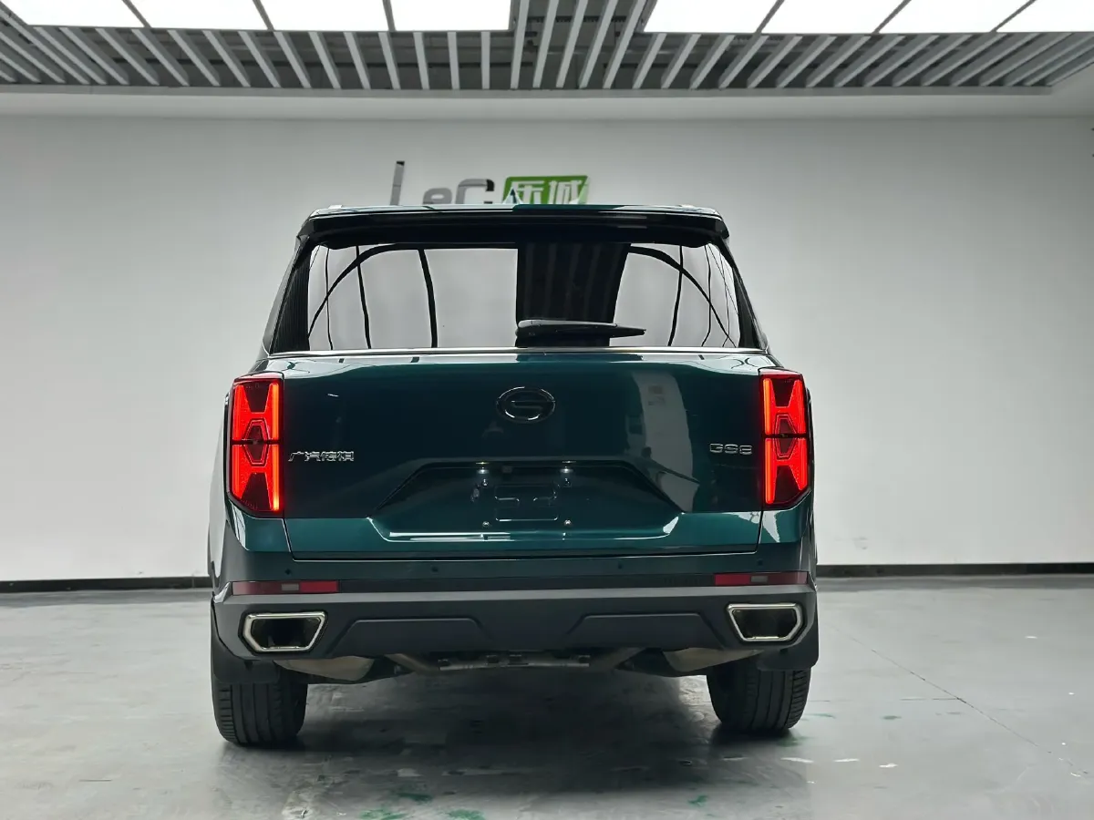 2022 GAC Trumpchi GS8 2.0T 252HP L4 8AT,autocango,china used car exporter,china ev exporter,chinese used car exporter,chinese used ev exporter