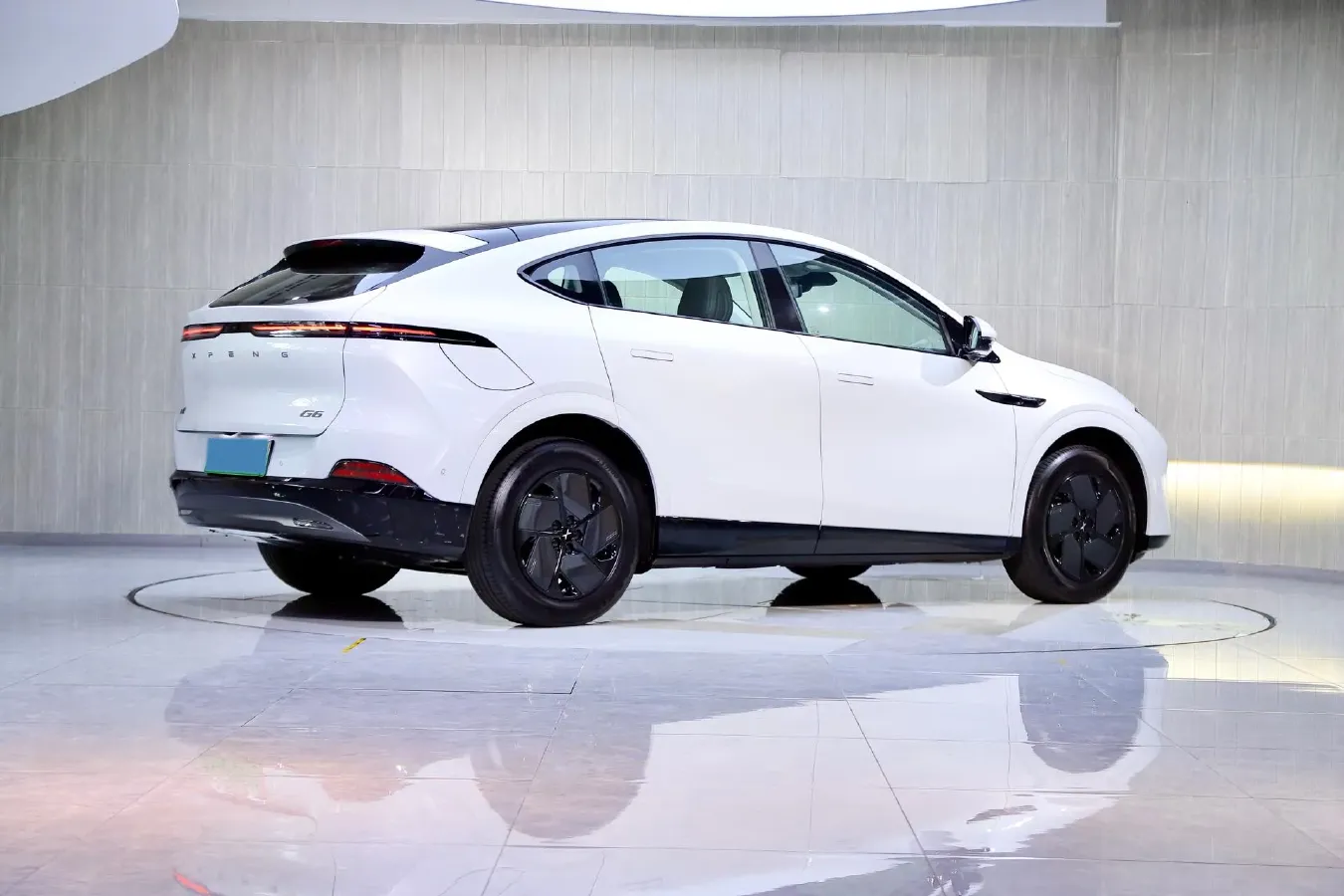 2025 Xpeng G6 BEV 68.5KWH,autocango,china used car exporter,china ev exporter,chinese used car exporter,chinese used ev exporter