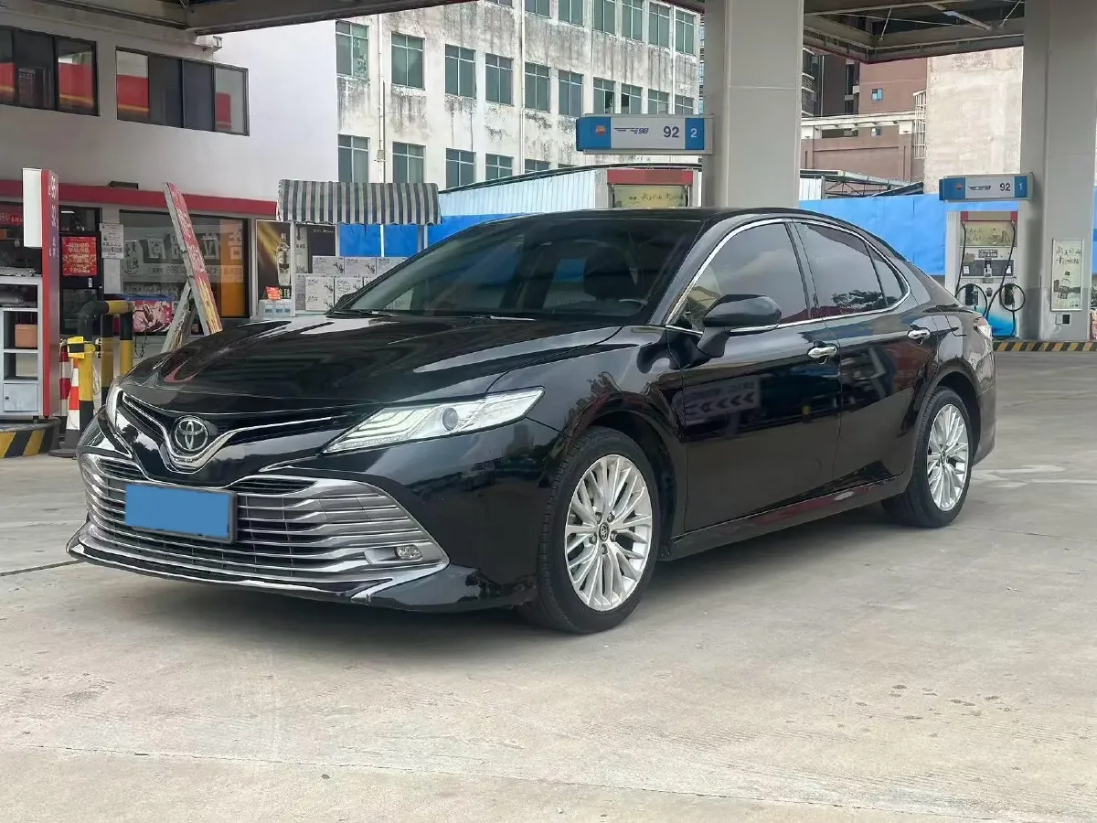 2019 Toyota Camry 2.5L 209HP L4 8AT,autocango,china used car exporter,china ev exporter,chinese used car exporter,chinese used ev exporter