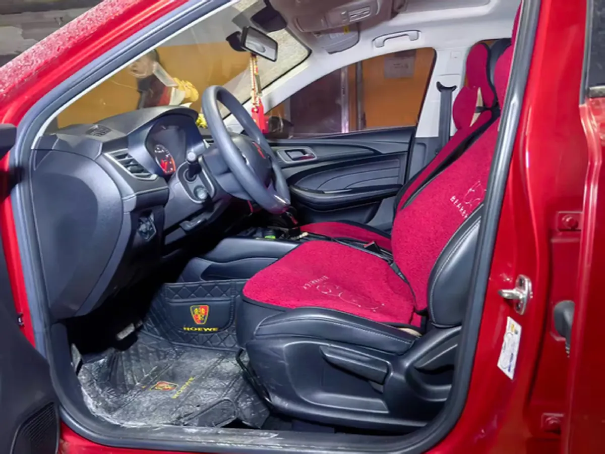 2019 Roewe i5 1.5L 120HP L4 CVT,autocango,china used car exporter,china ev exporter,chinese used car exporter,chinese used ev exporter