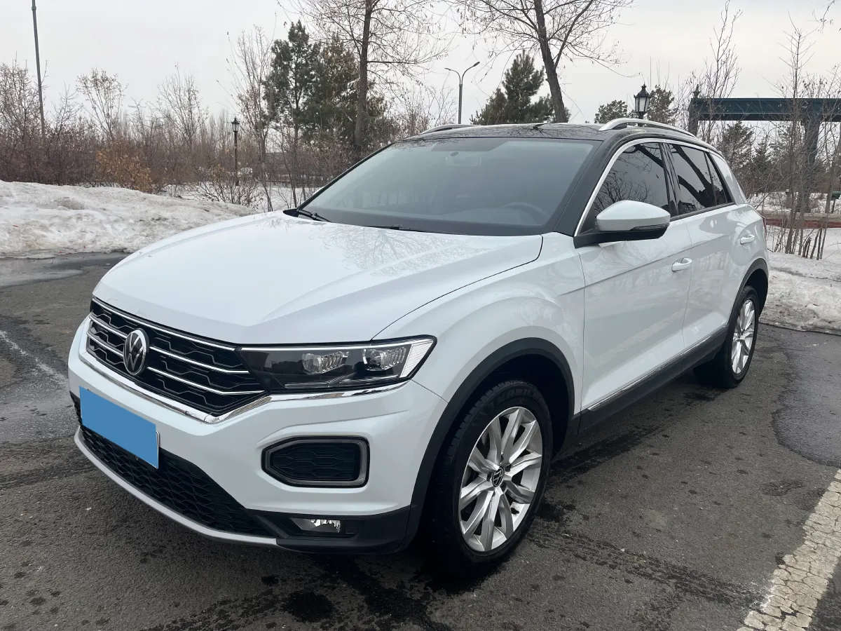 2022 Volkswagen T-Roc 1.4T 150HP L4 7DCT,autocango,china used car exporter,china ev exporter,chinese used car exporter,chinese used ev exporter