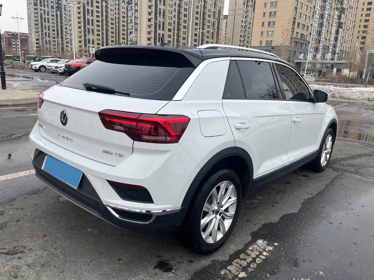 2022 Volkswagen T-Roc 1.4T 150HP L4 7DCT,autocango,china used car exporter,china ev exporter,chinese used car exporter,chinese used ev exporter