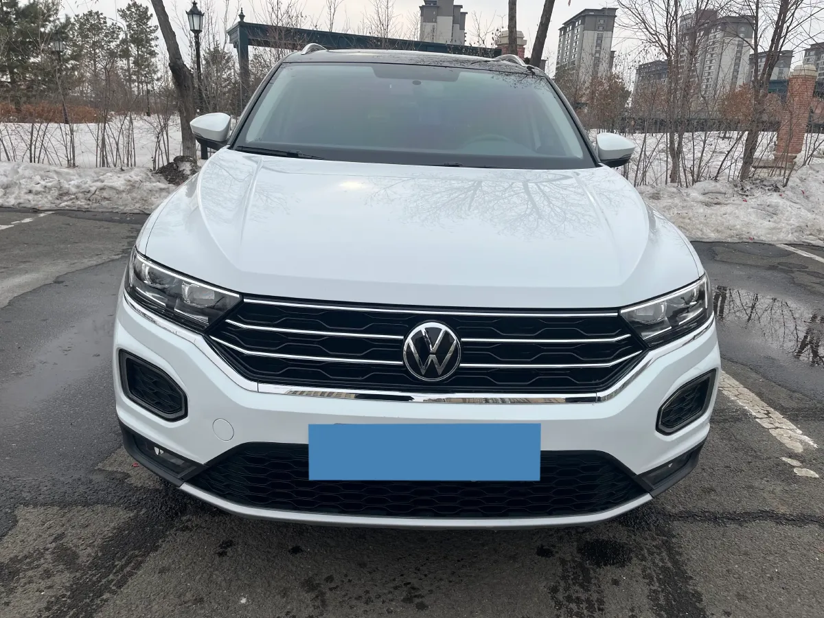 2022 Volkswagen T-Roc 1.4T 150HP L4 7DCT,autocango,china used car exporter,china ev exporter,chinese used car exporter,chinese used ev exporter